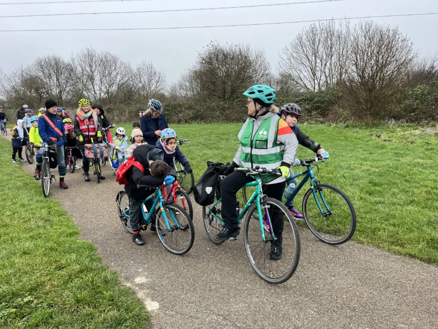 Our ride leader with the kids up front